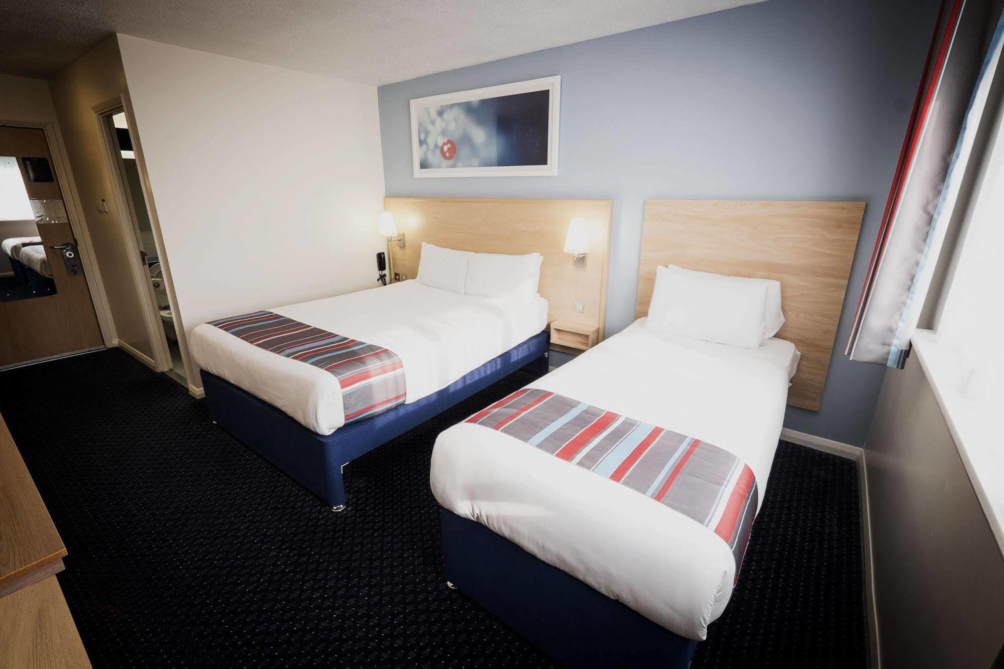 Travelodge Dublin Airport North 'Swords' Ngoại thất bức ảnh