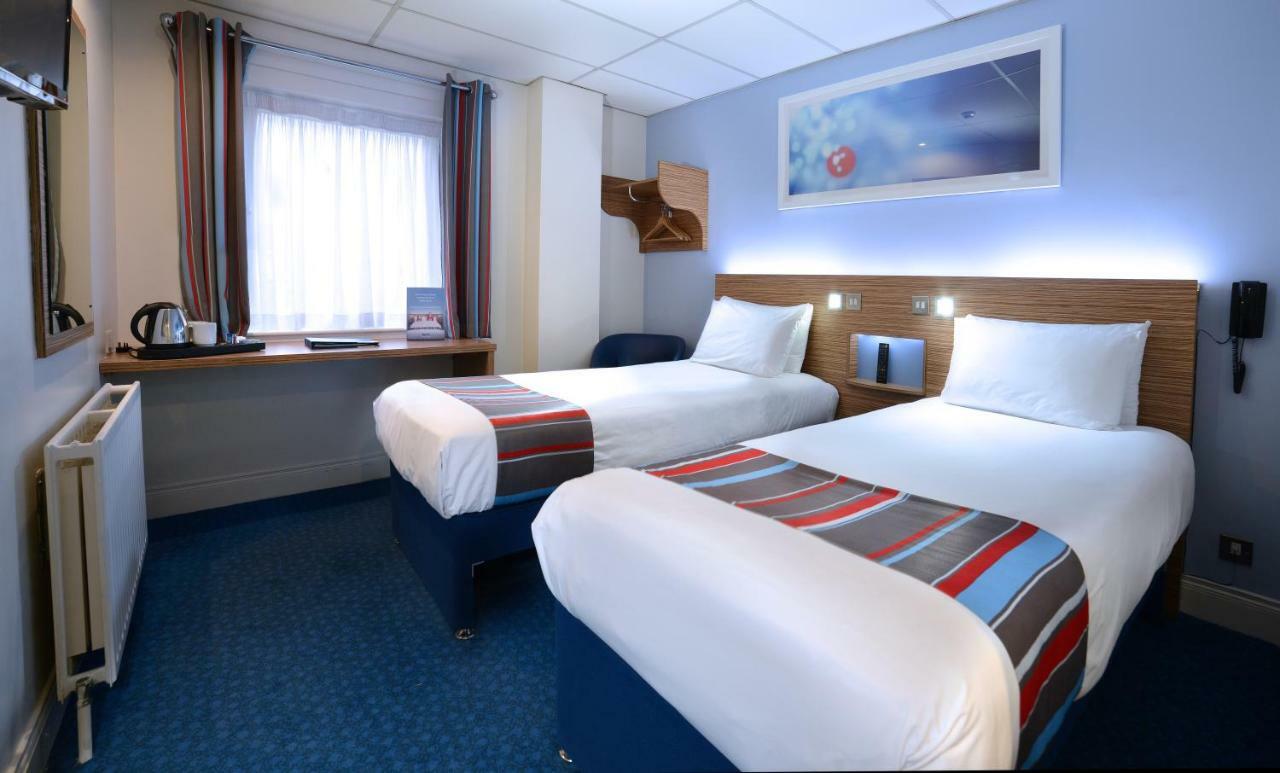 Travelodge Dublin Airport North 'Swords' Ngoại thất bức ảnh